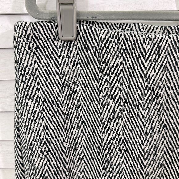 Chico’s Juliet Pants Size 3T (16T) Ponte Herringbone NWOT - Picture 4 of 12